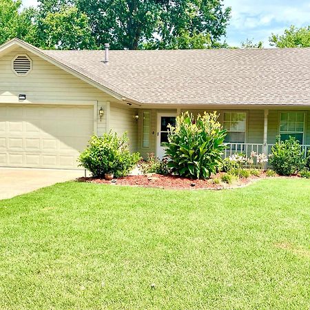 Fayetteville Getaway Экстерьер фото